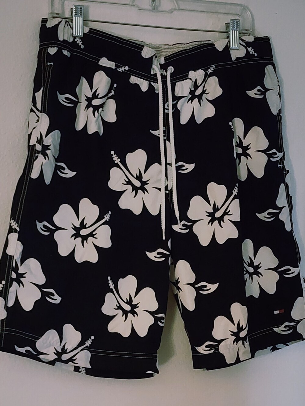 Tommy Hilfiger Men's Black & White Swim Trunk Shorts Logo With Inner Mesh Sz L